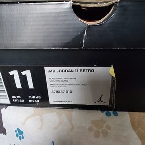 2012 Jordan 11 breds